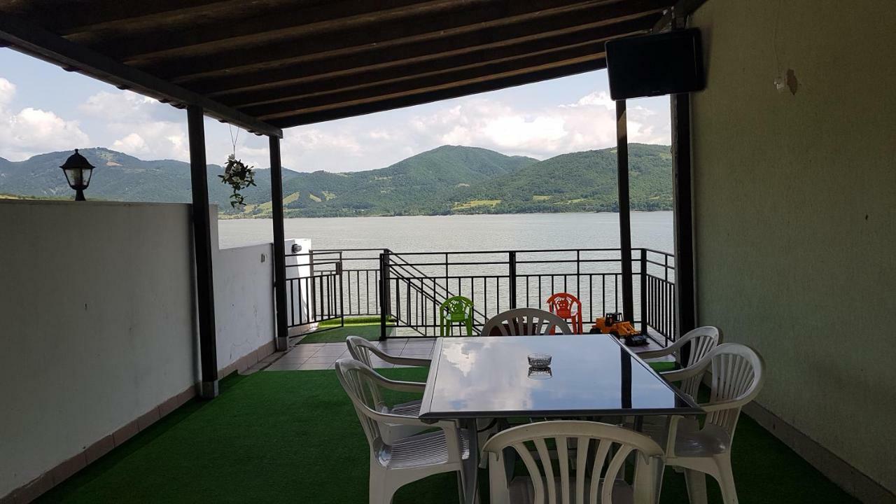 Casa Yuppy Du Leilighet Ieşelniţa Eksteriør bilde